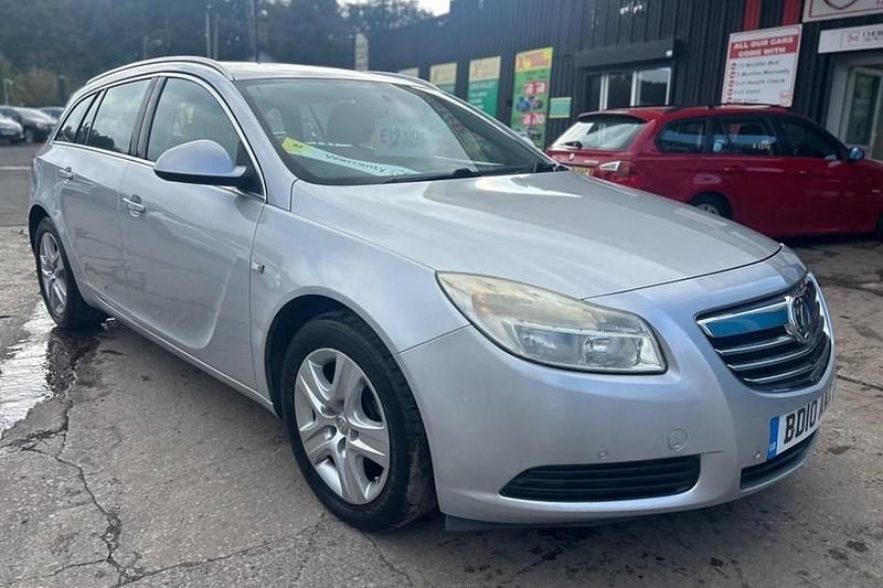 Silver Used 2010 Vauxhall Insignia Estate | £2,495 (Fair price) - Image 1/1