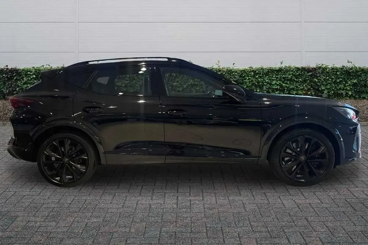Used Cupra Formentor VZ2 2026 Midnight black SUV