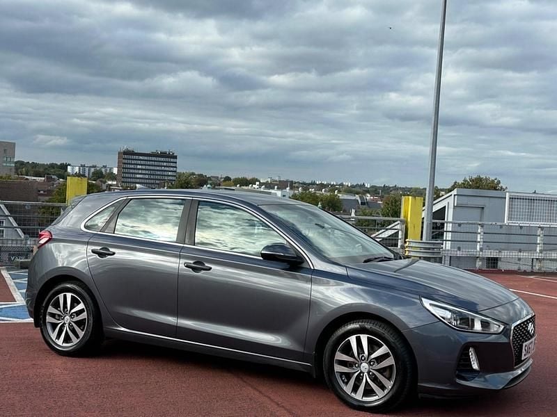 Grey Used 2017 Hyundai i30 SE Hatchback | £7,950 (Fair price) - Image 1/4