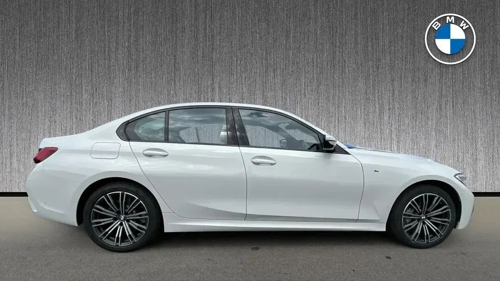 Used BMW 330 M Sport 288 HP (211 kW) 2021 White
