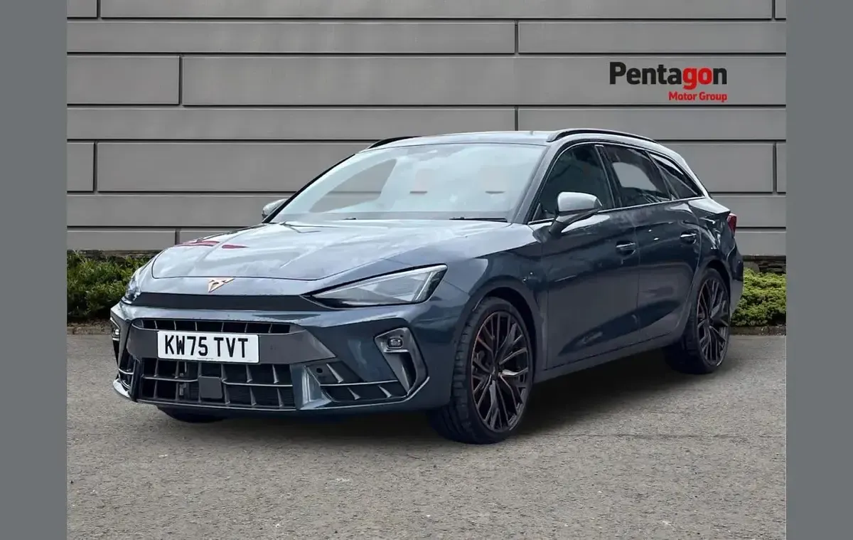 New Cupra Leon 147 HP (108 kW) 2026 Grey Estate