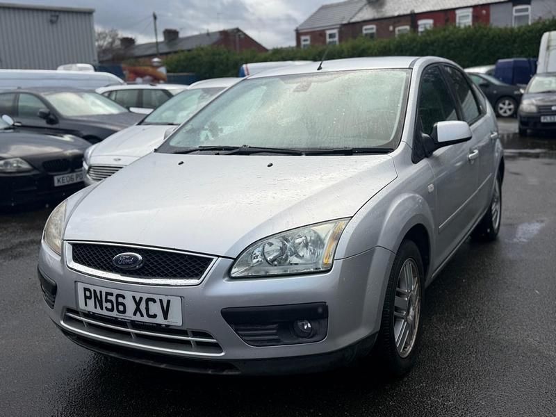 Used Ford Focus Ghia 2006 Silver Hatchback