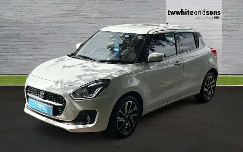 Used Suzuki Swift SZ5 83 HP (61 kW) 2022 Hatchback