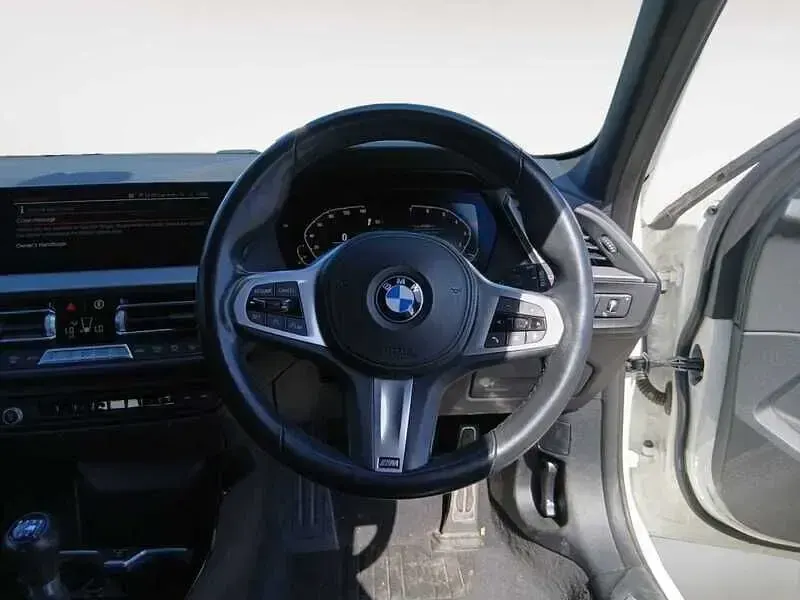 Used BMW 118 M Sport 136 HP (100 kW) 2022 White Hatchback
