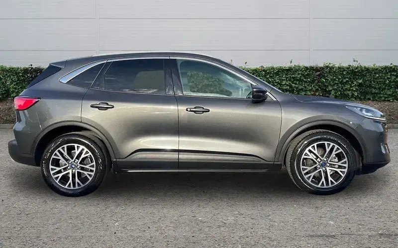 Used Ford Kuga Titanium 150 HP (110 kW) 2023 Grey SUV