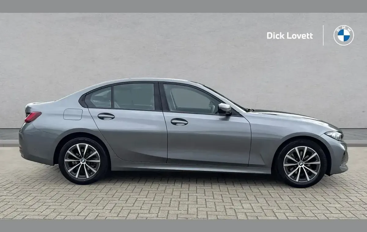 Used BMW 320 Sport Line 184 HP (135 kW) 2023 Grey Sedan