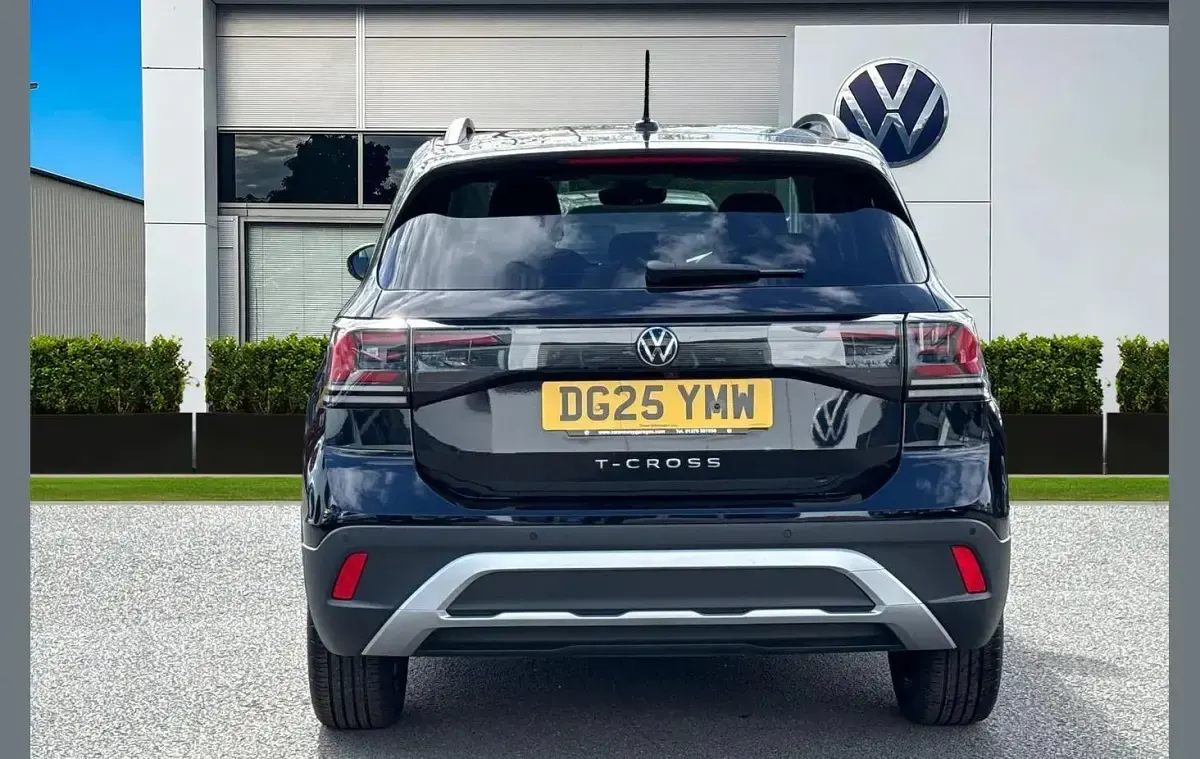 Second-hand VW T-Cross Match 95 CP (69 kW) 2025 Negru SUV