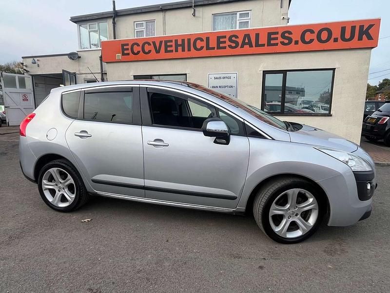 Silver Used 2013 Peugeot 3008 Allure SUV | £4,995 (Fair price) - Image 1/4