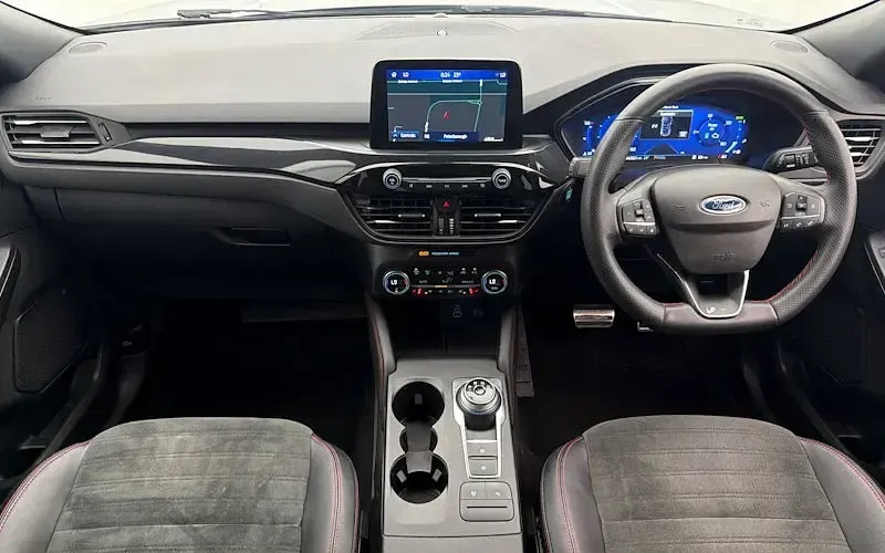 Used Ford Kuga ST-Line X 190 HP (139 kW) 2022 Silver SUV