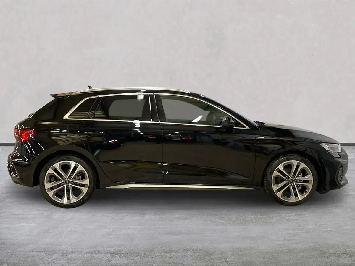 Used Audi A3 Sportback S-Line 150 HP (110 kW) 2025 Black Hatchback