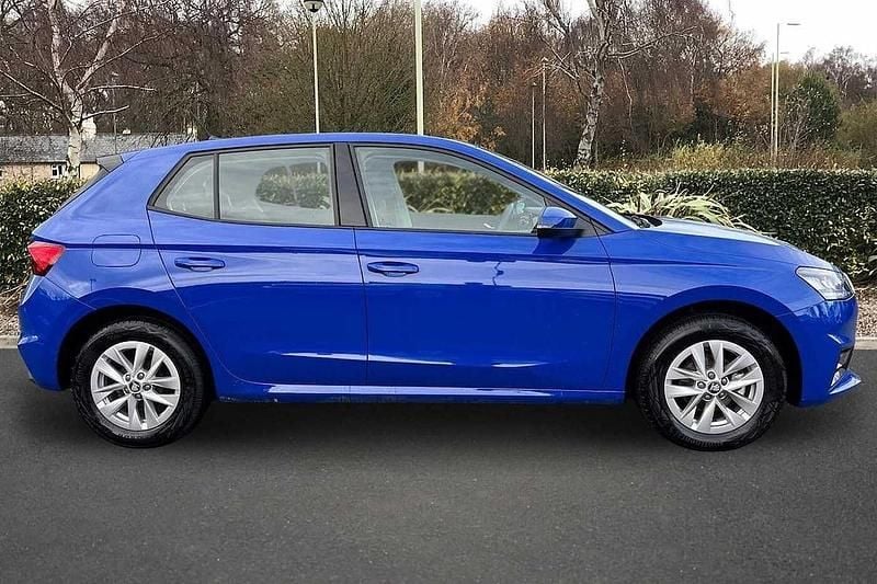 Used Skoda Fabia SE 79 HP (58 kW) 2025 Blue Hatchback