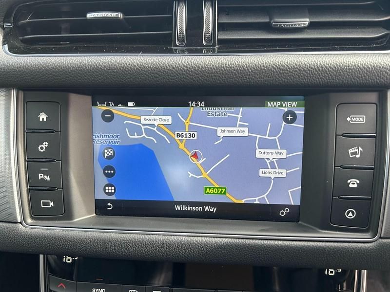 Used Jaguar XF Prestige 2017 Red Sedan