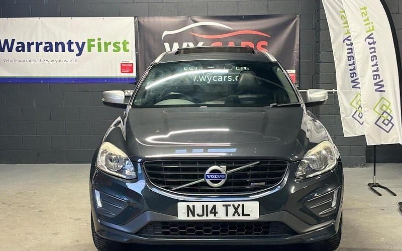 Used Volvo XC60 R-Design 181 HP (133 kW) 2014 Grey SUV