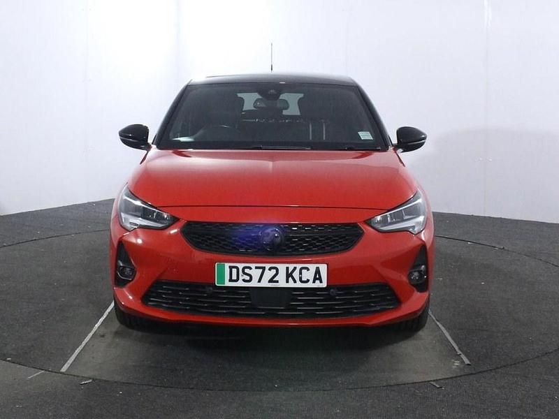 Second-hand Vauxhall Corsa-e Edition 100 kW (136 CP) 2022 Roșu Hatchback