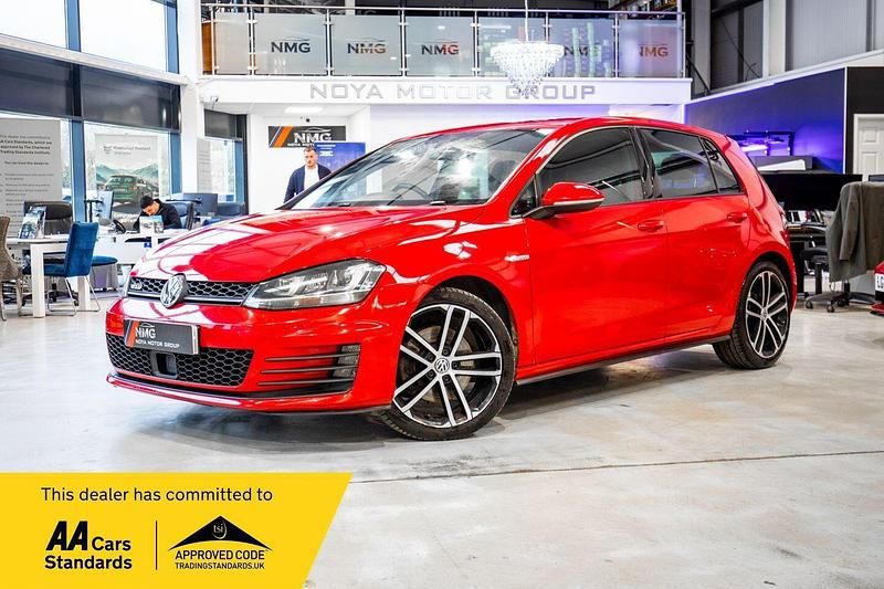Used VW Golf VII GTD 2015 Red Hatchback