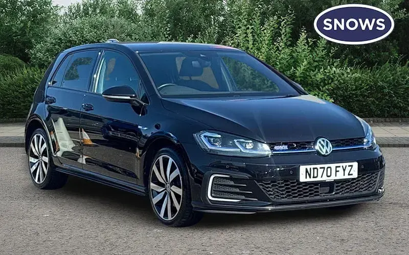 Used VW Golf VII Advance 204 HP (150 kW) 2020 Hatchback