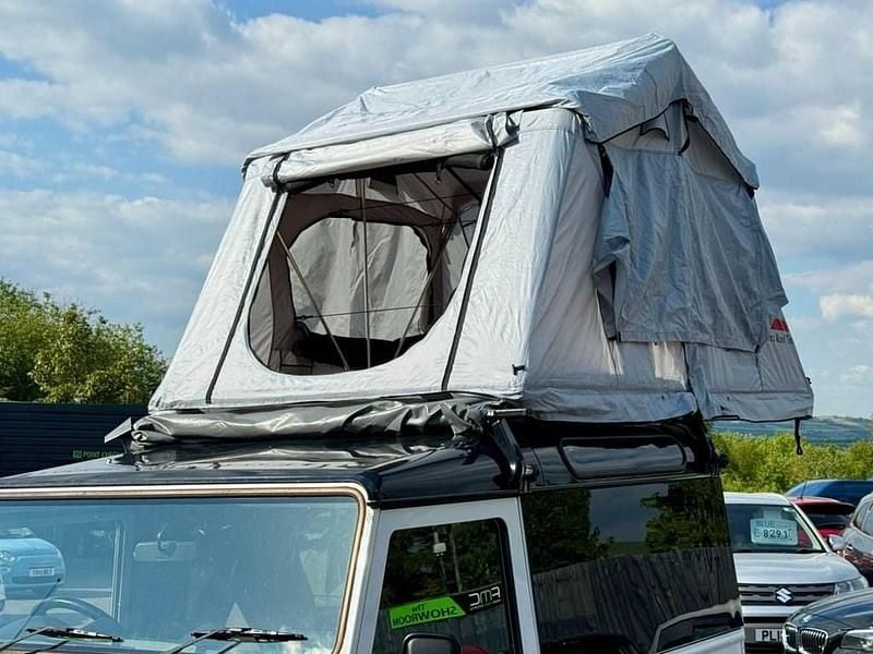 Used Land Rover Defender 122 HP (89 kW) 2014 White SUV