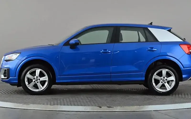 Used Audi Q2 Sport 116 HP (85 kW) 2020 Blue SUV