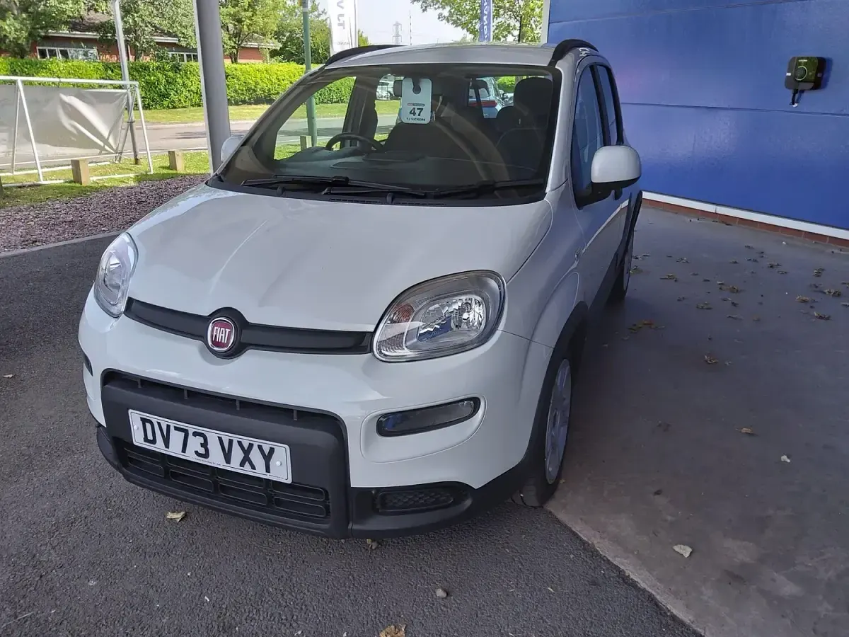 Used Fiat Panda S 70 HP (51 kW) 2023 White Hatchback