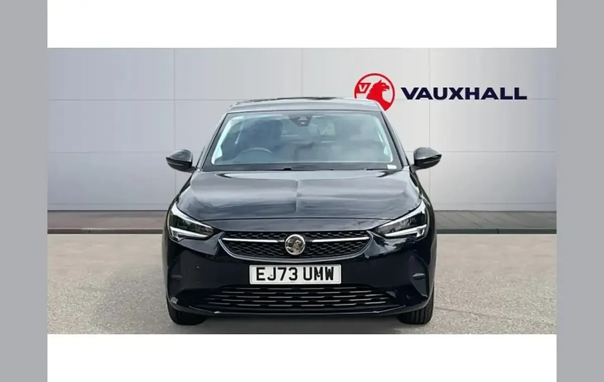 Used Vauxhall Corsa Design Edition 100 HP (73 kW) 2023 Black Hatchback