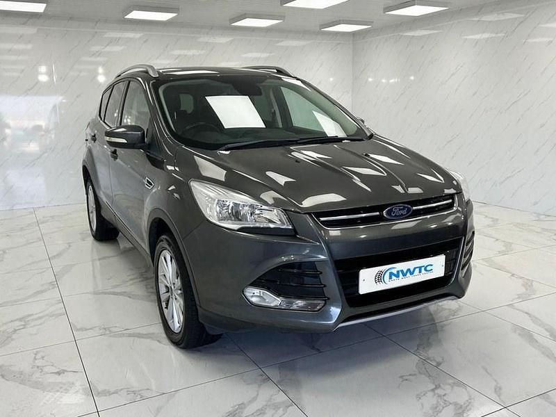 Begagnad Ford Kuga Titanium 180 HK (132 kW) 2016 Grå SUV