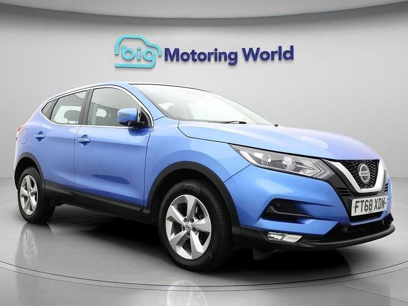 Blue Used 2019 Nissan Qashqai Acenta Premium SUV | £9,300 (Good price) - Image 1/4