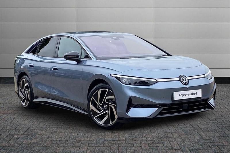 Blue Used 2024 VW ID.7 Pro Sedan | £30,995 - Image 1/4