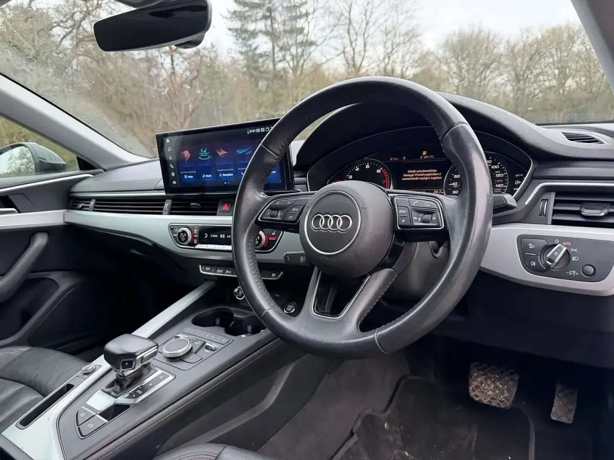 Used Audi A5 Sportback Comfort 150 HP (110 kW) 2018 Black Hatchback