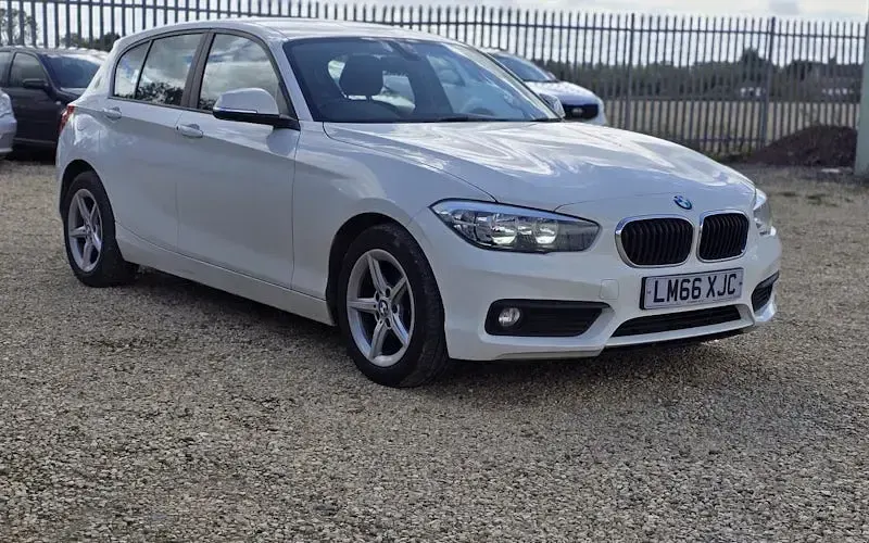 Used BMW 118 Sport Line 136 HP (100 kW) 2016 Hatchback