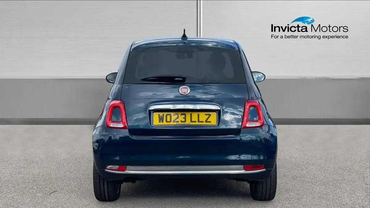 Used Fiat 500 70 HP (51 kW) 2023 Blue Hatchback