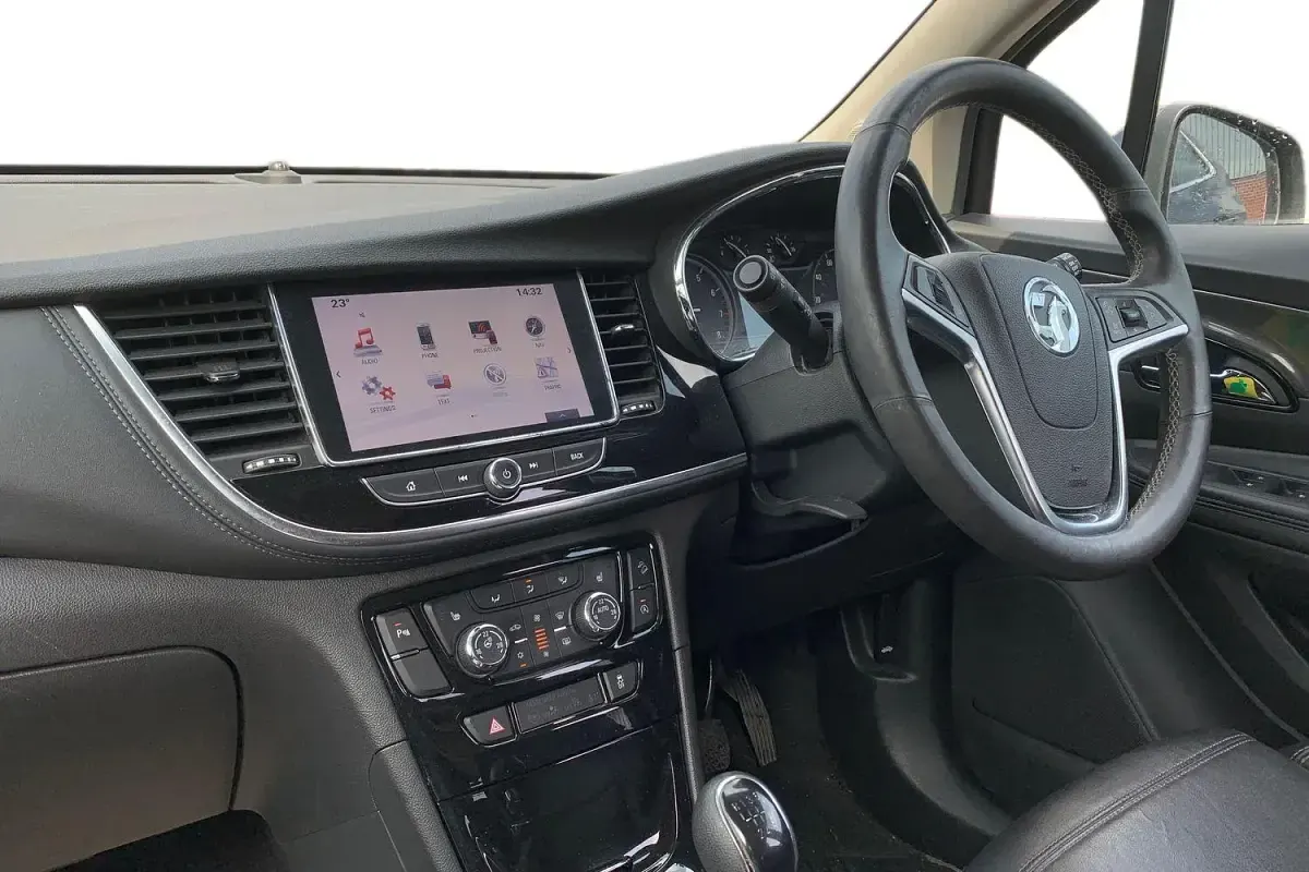 Used Vauxhall Mokka Elite 140 HP (102 kW) 2017 Black SUV