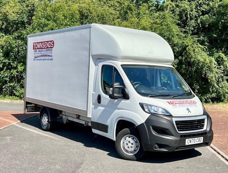 White Used 2020 Peugeot Boxer S Van | £10,995 (Fair price) - Image 1/4