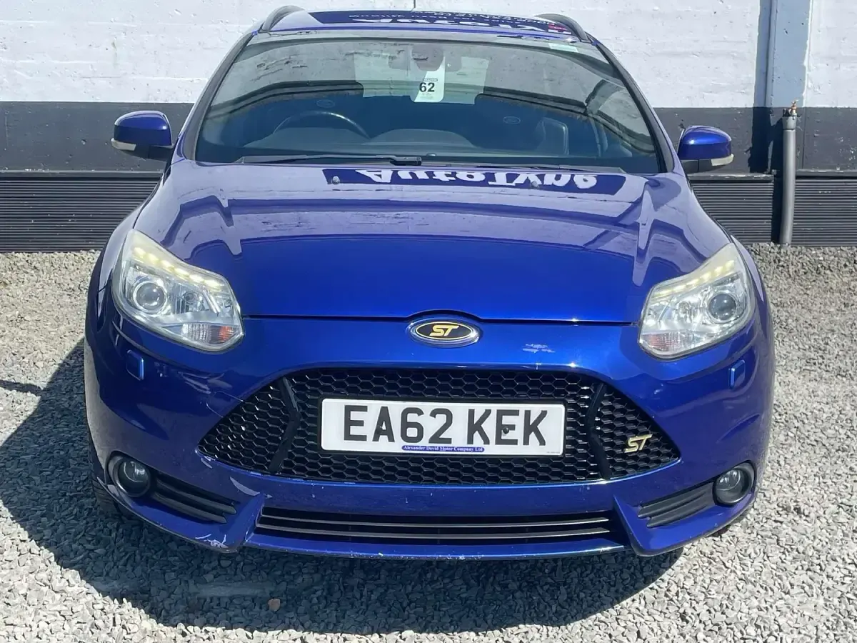 Used Ford Focus ST 250 HP (183 kW) 2012 Blue Estate