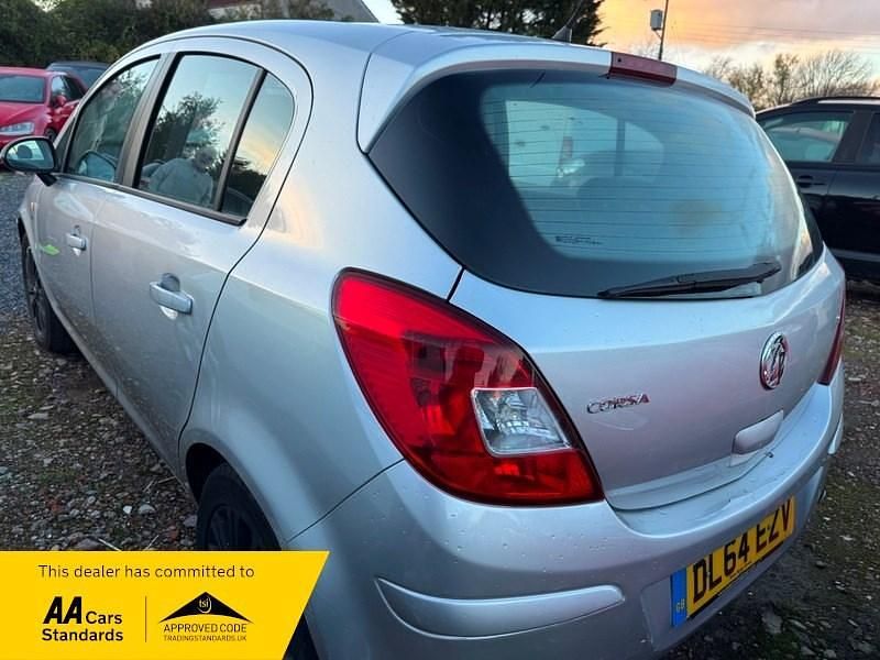 Second-hand Vauxhall Corsa 2015 Argintiu Hatchback
