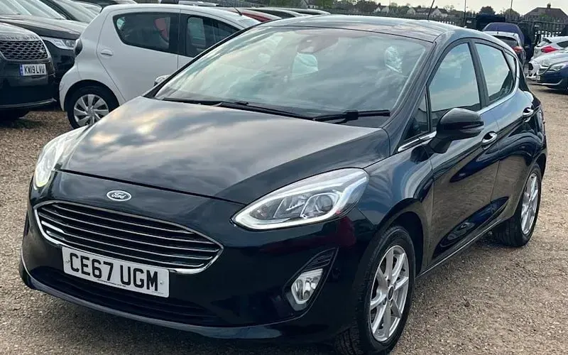 Used Ford Fiesta Zetec 86 HP (63 kW) 2017 Black Hatchback