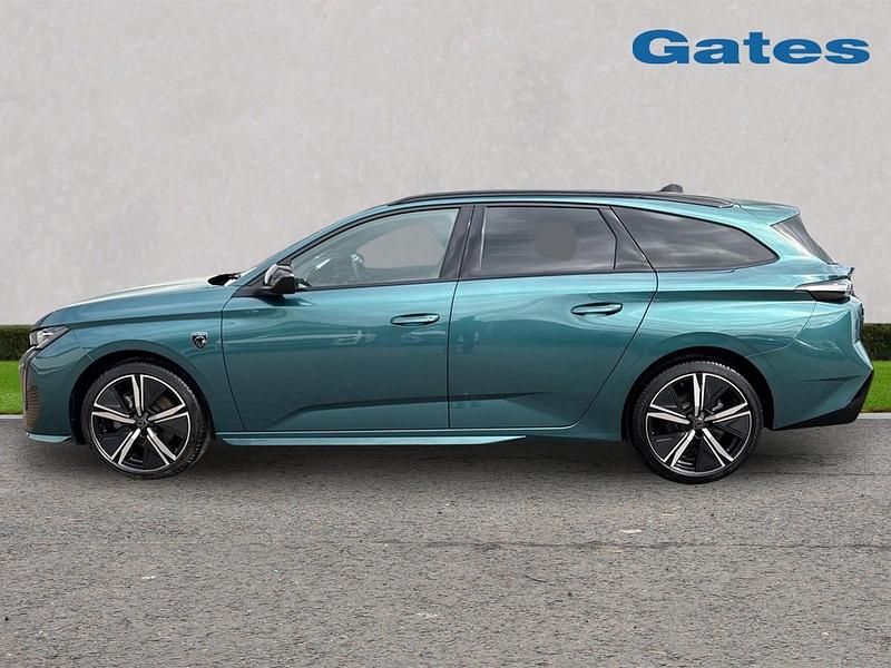 Used Peugeot 308 GTi 130 HP (95 kW) 2024 Blue Estate