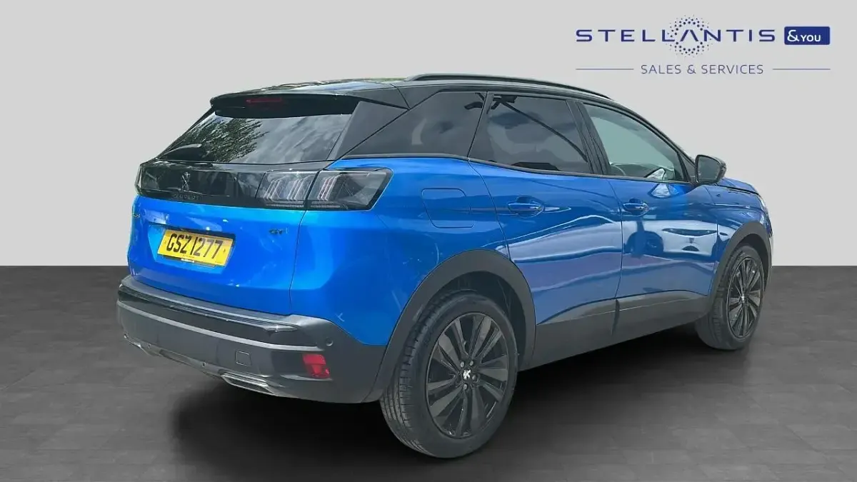 Used Peugeot 3008 GT 129 HP (94 kW) 2022 Blue SUV