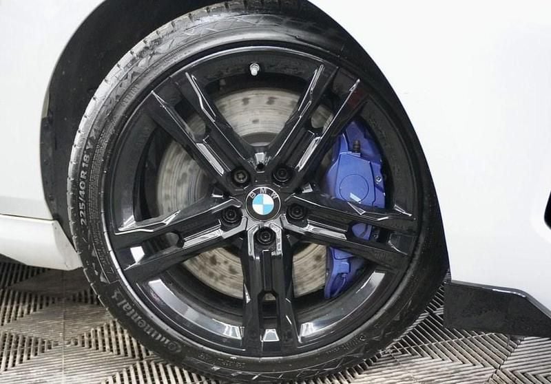 Used BMW M235 Exclusive 306 HP (225 kW) 2020 White Coupe