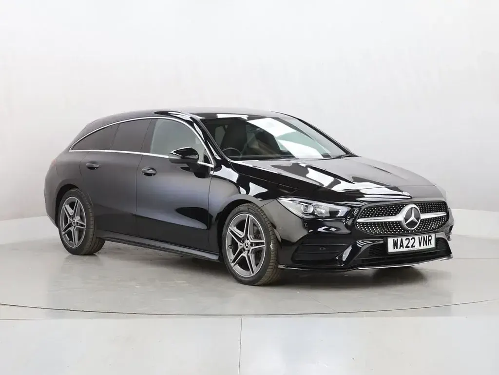 Used Mercedes CLA180 Shooting Brake AMG line 136 HP (100 kW) 2022 Black Estate