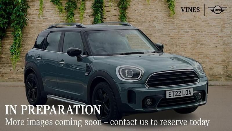 Green Used 2022 Mini Cooper Countryman Classic SUV | £24,163 (Fair price) - Image 1/4