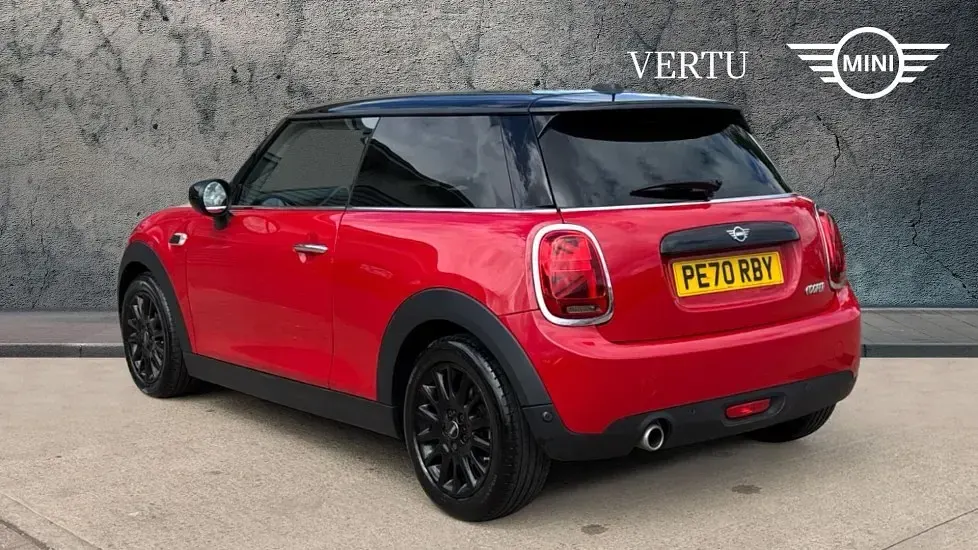 Used Mini Cooper Classic 136 HP (100 kW) 2020 Red Hatchback