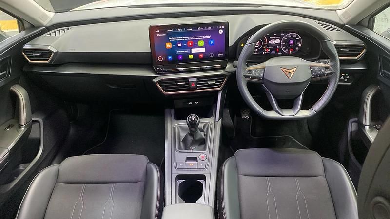 Used Cupra Leon 150 HP (110 kW) 2024 White Hatchback