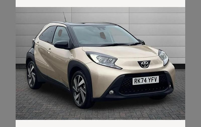 Beige Used 2024 Toyota Aygo X SUV | £14,995 - Image 1/3
