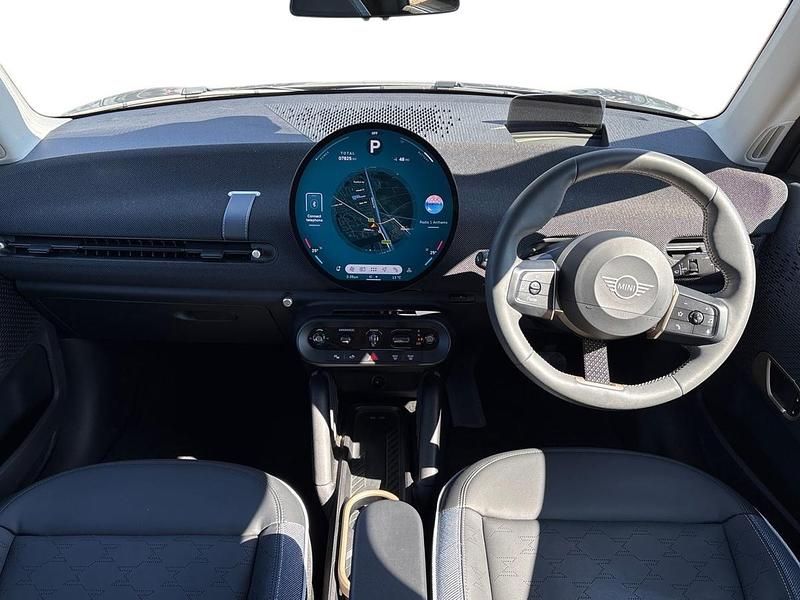 Used Mini Cooper SE Hatch 158 kW (215 HP) 2024 Silver Hatchback