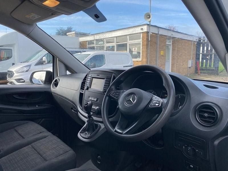 Used Mercedes Vito 135 HP (99 kW) 2019 White Van