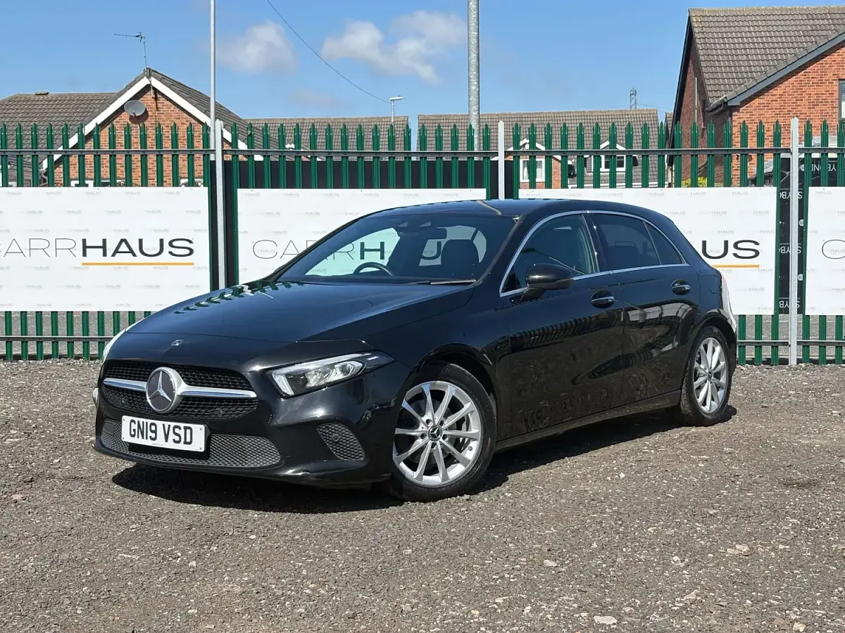 Used Mercedes A180 Premium 116 HP (85 kW) 2019 Black Hatchback