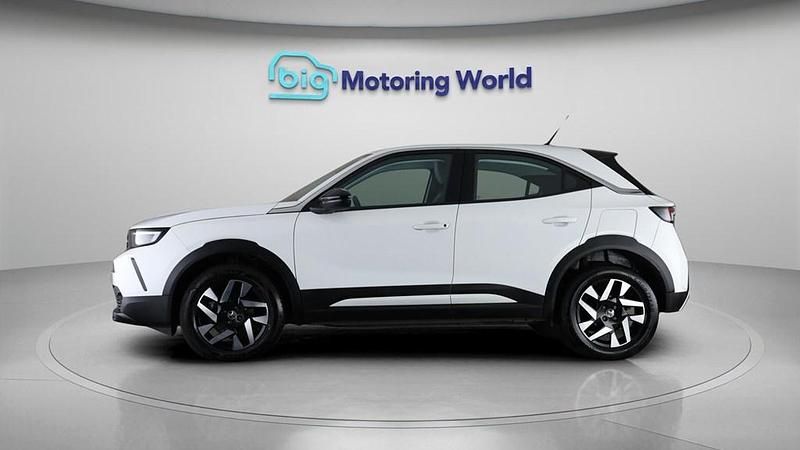 Used Vauxhall Mokka Design Edition 100 HP (73 kW) 2024 White SUV