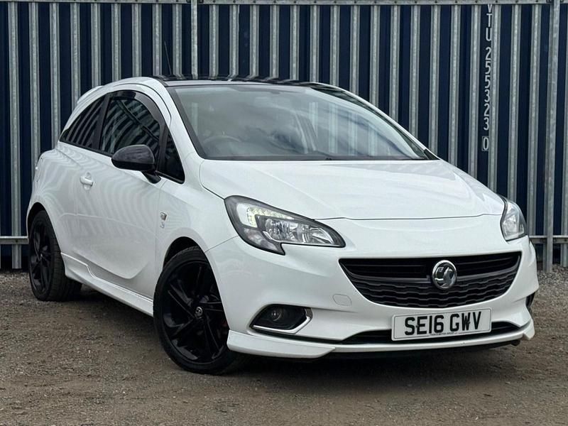 Used Vauxhall Corsa Edition 100 HP (73 kW) 2016 White Hatchback