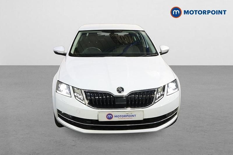 Used Skoda Octavia SE L 190 HP (139 kW) 2020 White Hatchback