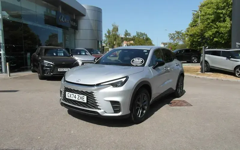 Used Lexus LBX 136 HP (100 kW) 2026 SUV